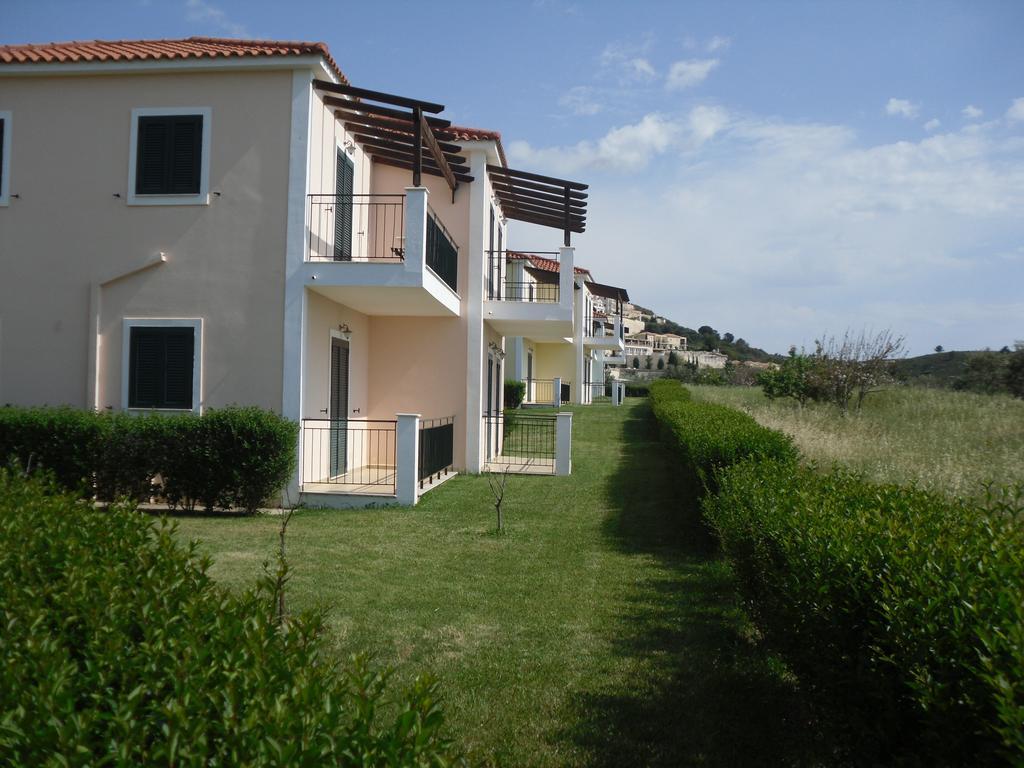 ארגוסטולי Liberatos Village מראה חיצוני תמונה